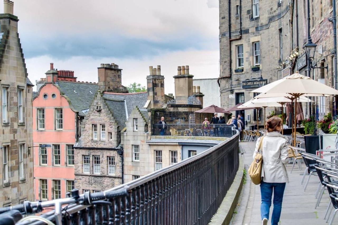 Altido Castle Terrace 3 Bedroom Apartment - Old Town Edinburg Exteriör bild