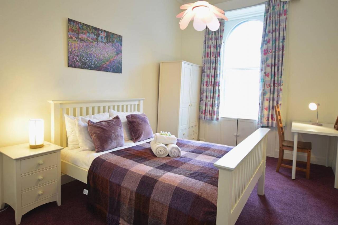 Altido Castle Terrace 3 Bedroom Apartment - Old Town Edinburg Exteriör bild