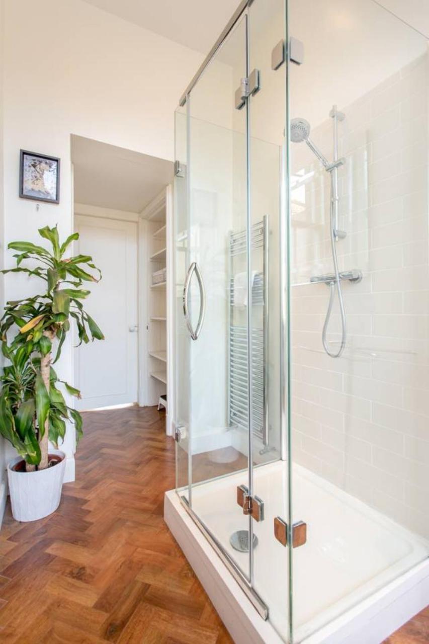 Altido Castle Terrace 3 Bedroom Apartment - Old Town Edinburg Exteriör bild