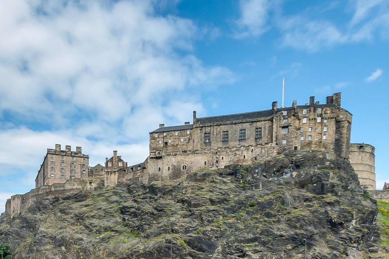 Altido Castle Terrace 3 Bedroom Apartment - Old Town Edinburg Exteriör bild
